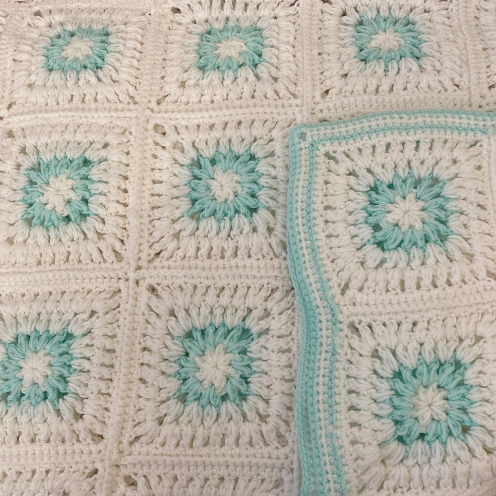 Crochet baby blanket new